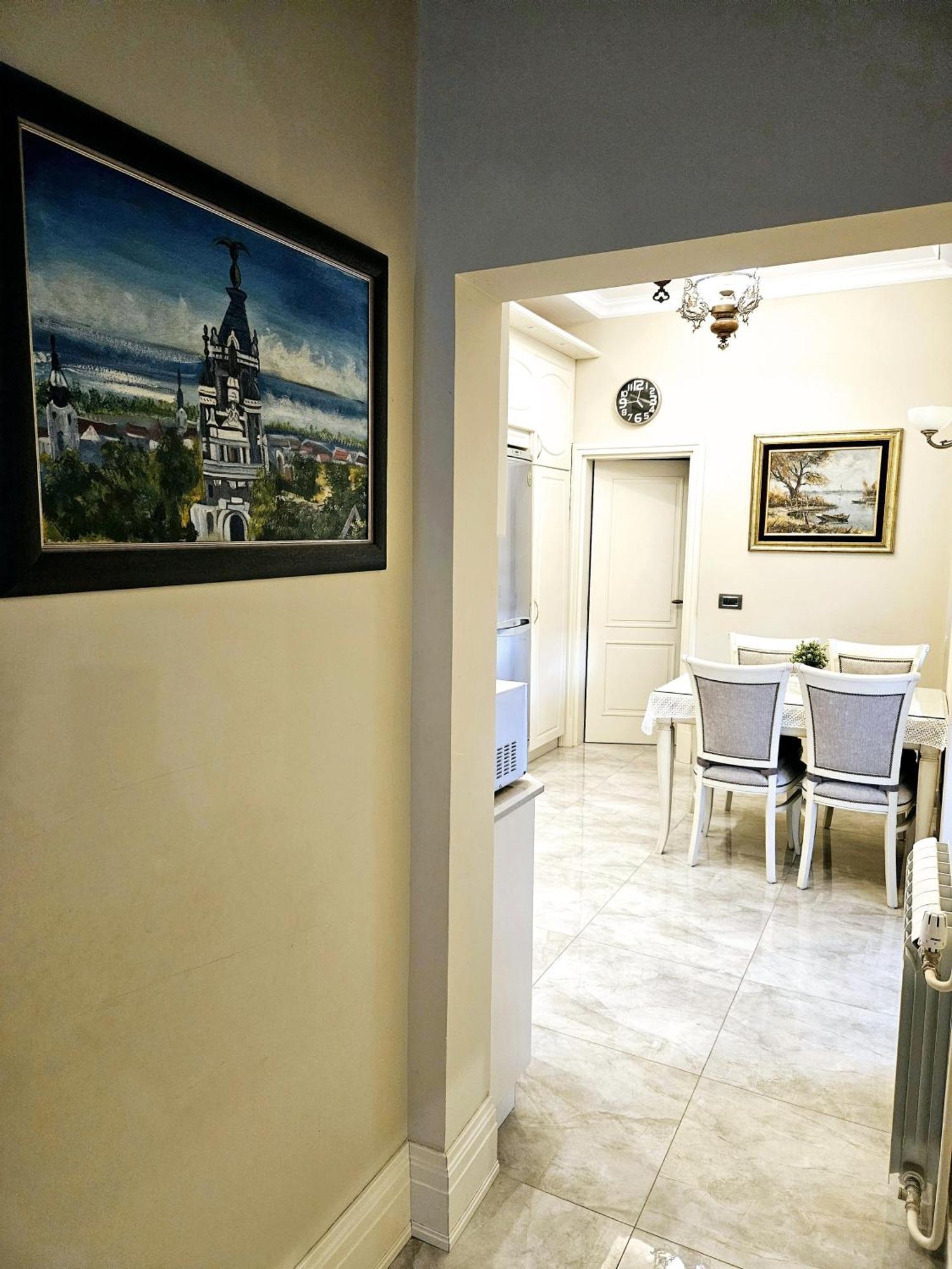 Zemun Center Lux 3 Bedroom Apartment *