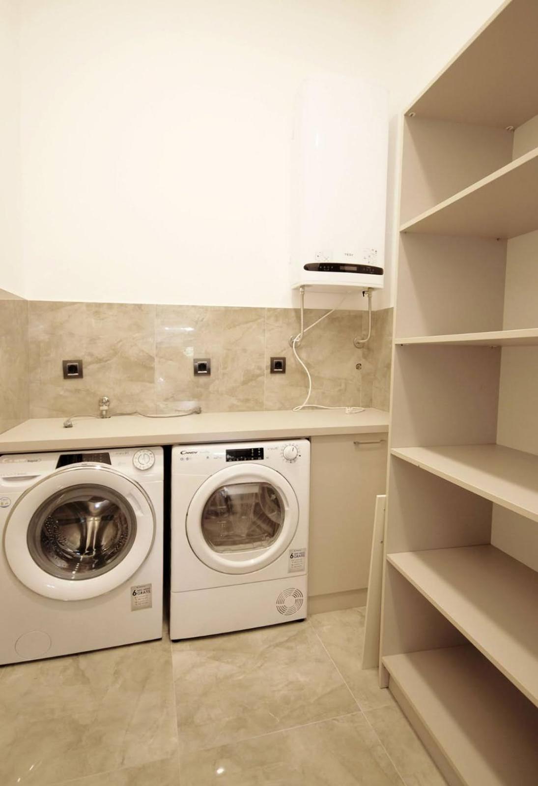Zemun Center Lux 3 Bedroom * Belgrad