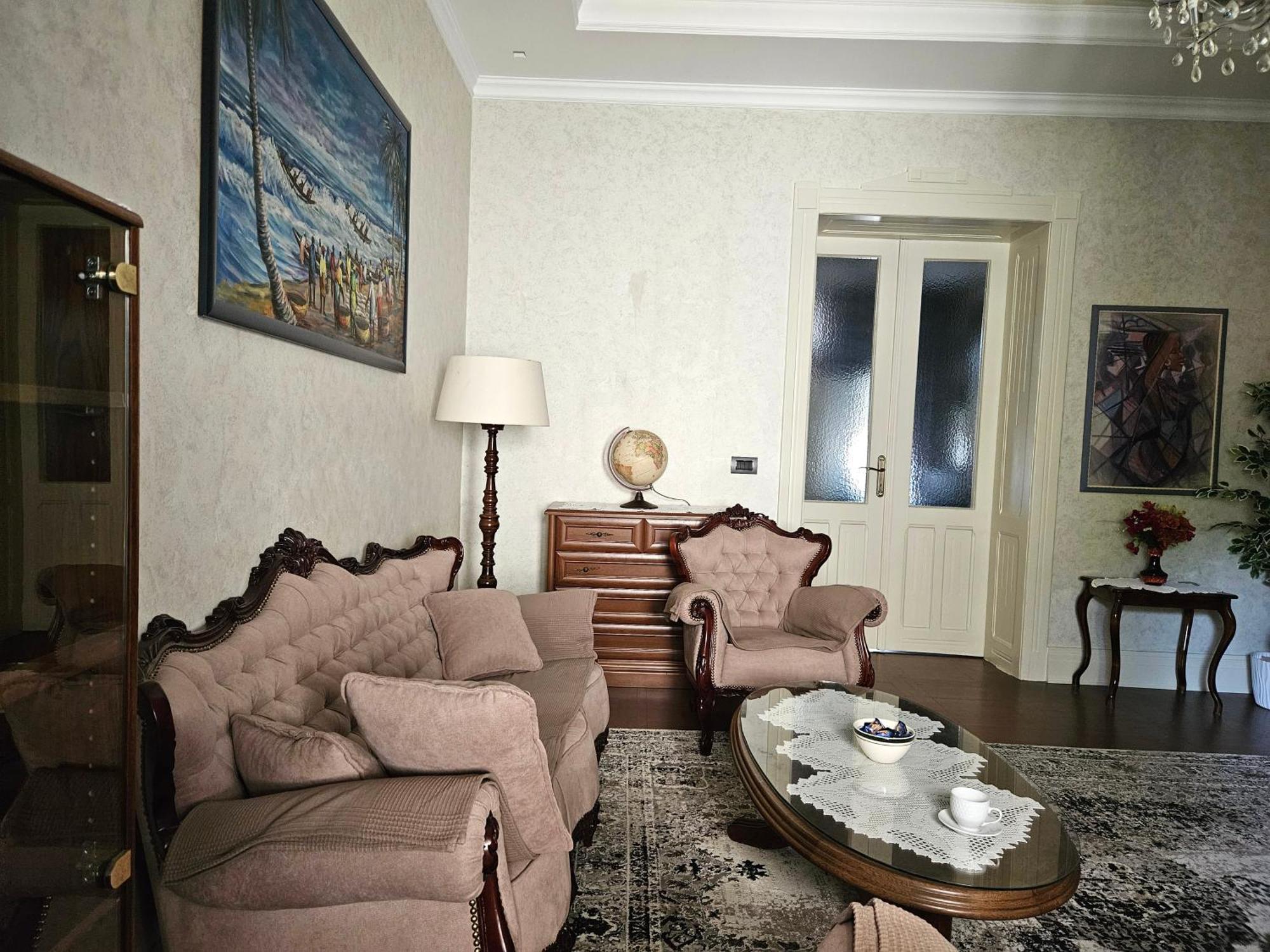 Zemun Center Lux 3 Bedroom Apartment