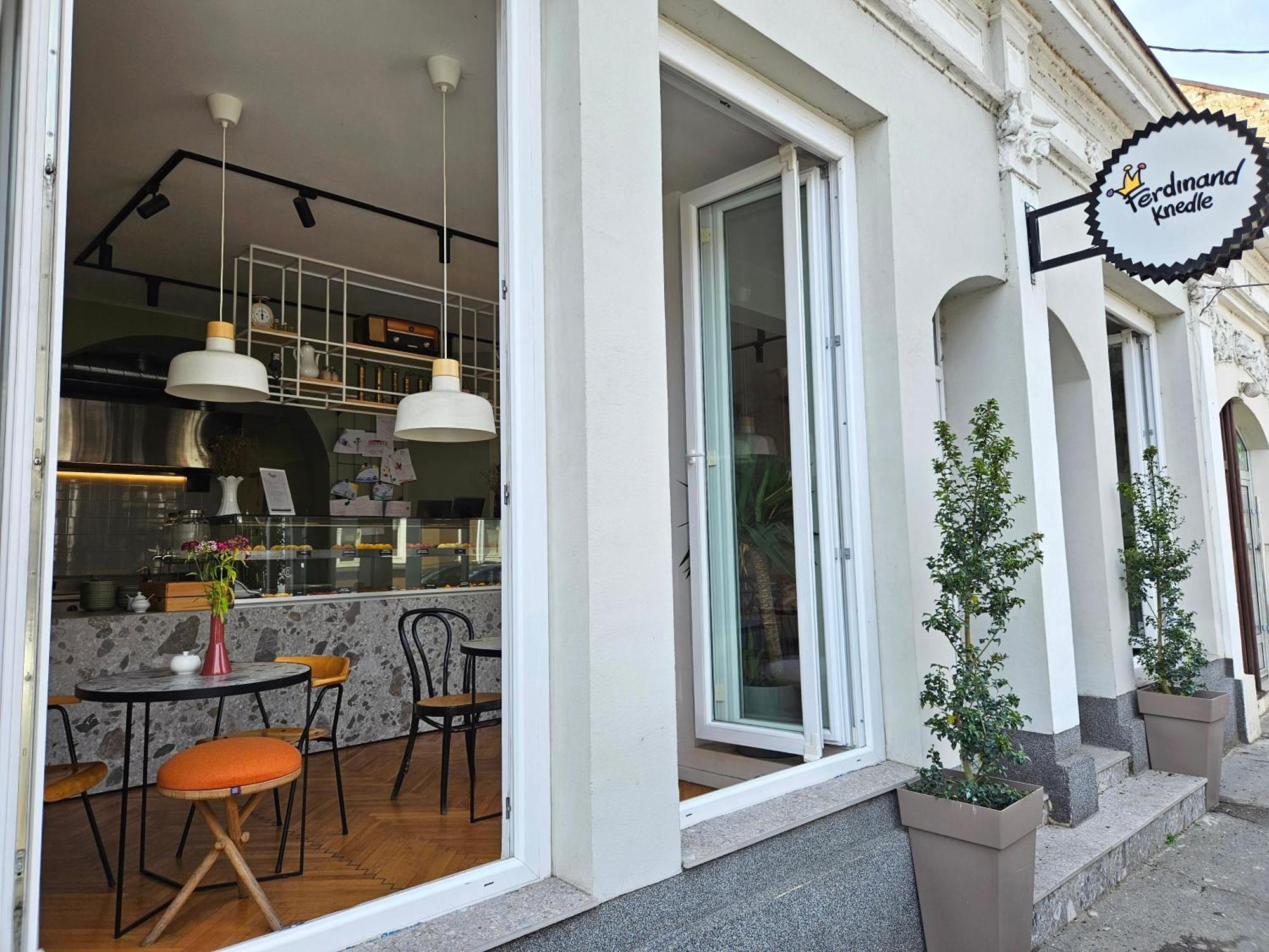 Zemun Center Lux 3 Bedroom * Belgrad